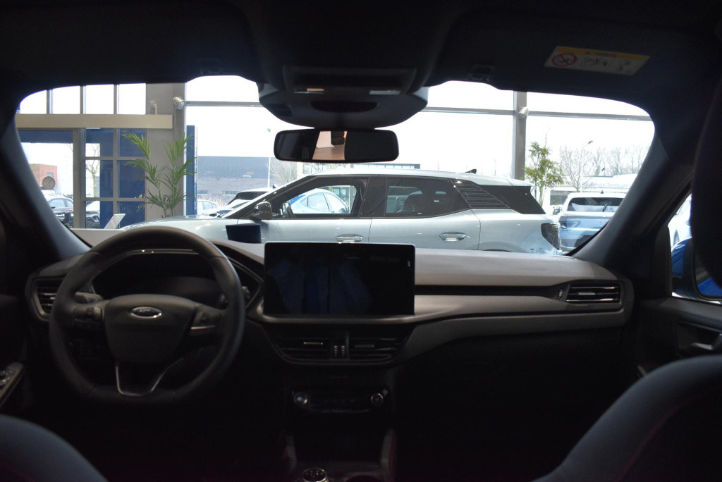 Ford Kuga 2.5 phev st-line | €4000.- korting | 0.99% rente via ford options