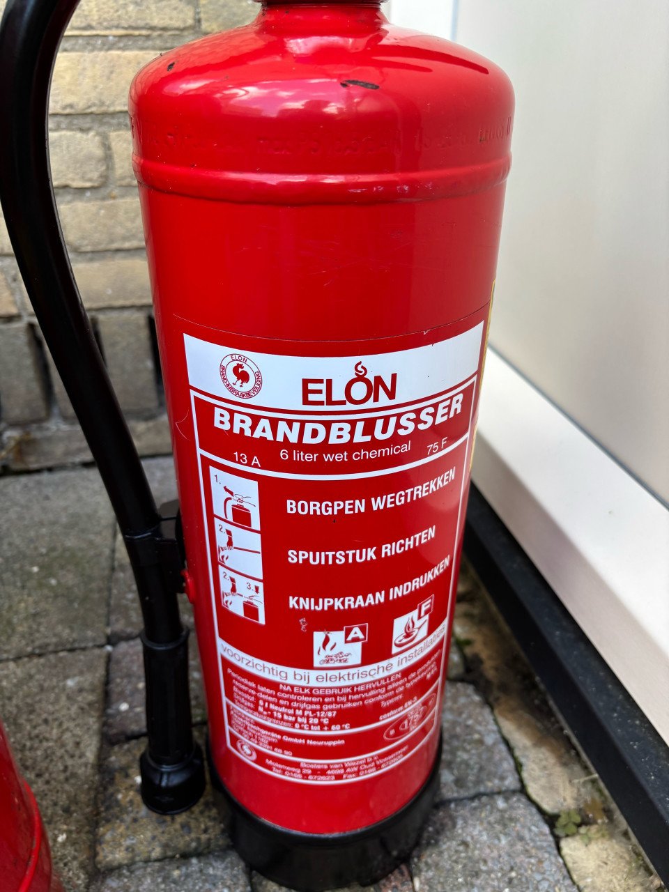 2 Brandblussers Elon ongebruikt