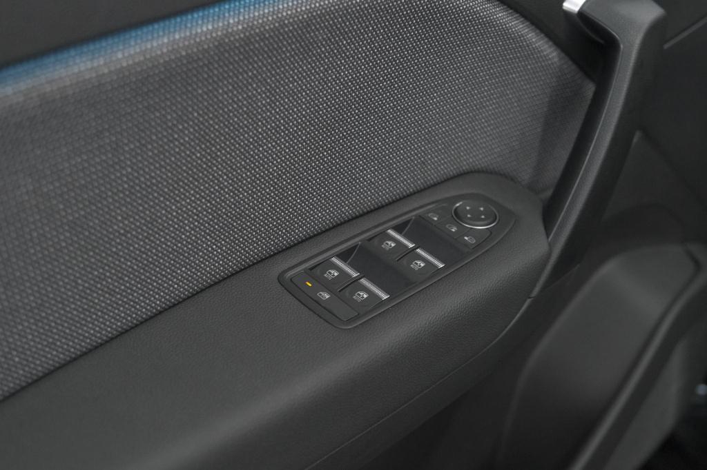 Renault Captur mild hybrid 160 edc techno | pack winter | camera | adaptiev