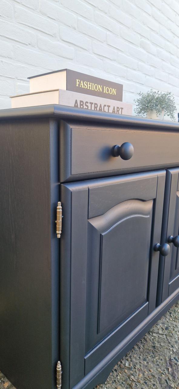 Mooi massief eiken (tv) kastje