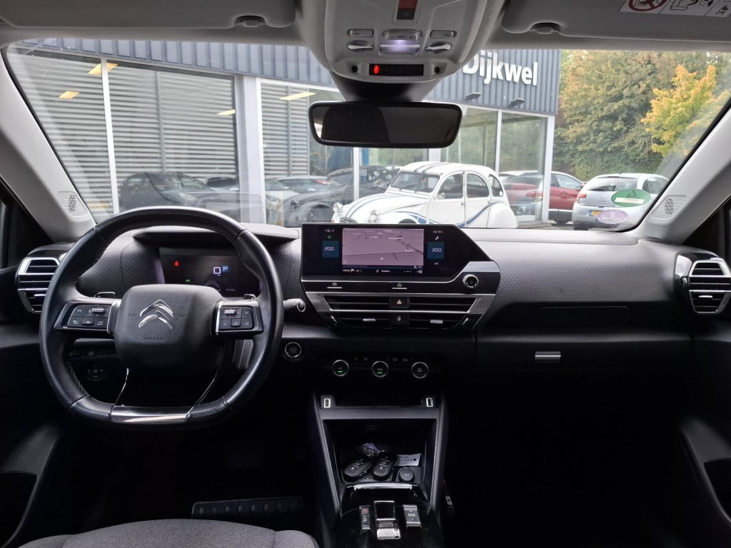 Citroen C4 130 eat8 automaat shine clima/lmv/nav/cam