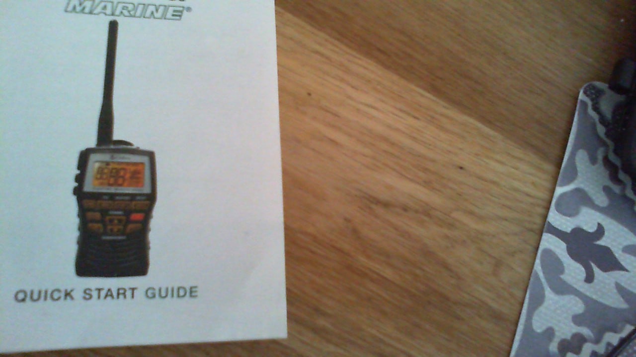 Hand marifoon met oplader 50 euro