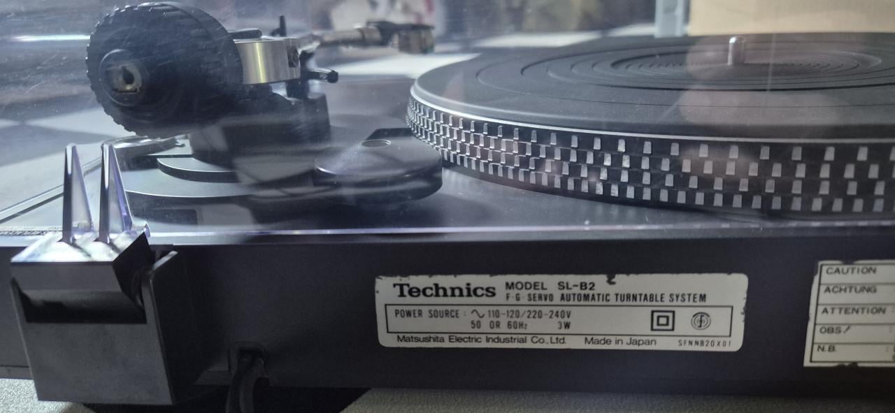 Platenspeler Technics SL-B2