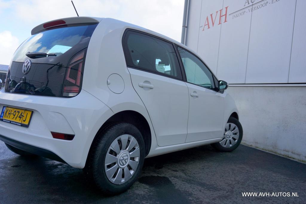 Volkswagen UP! 1.0 bmt move up!