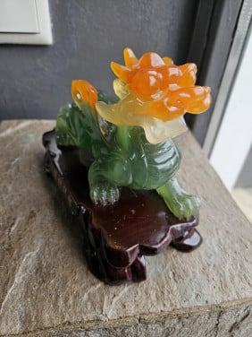Mooi Feng shui beeldje van kunsthars, prachtige draak...
