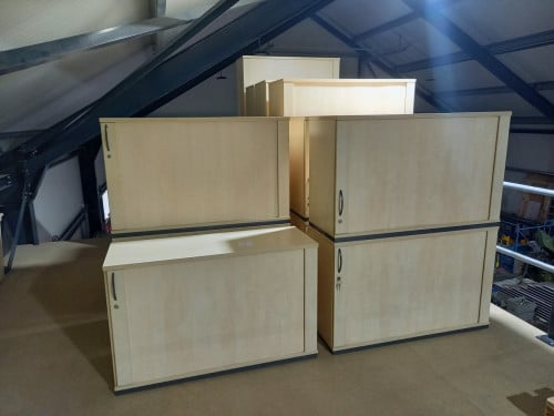 Roldeurkast archiefkast
