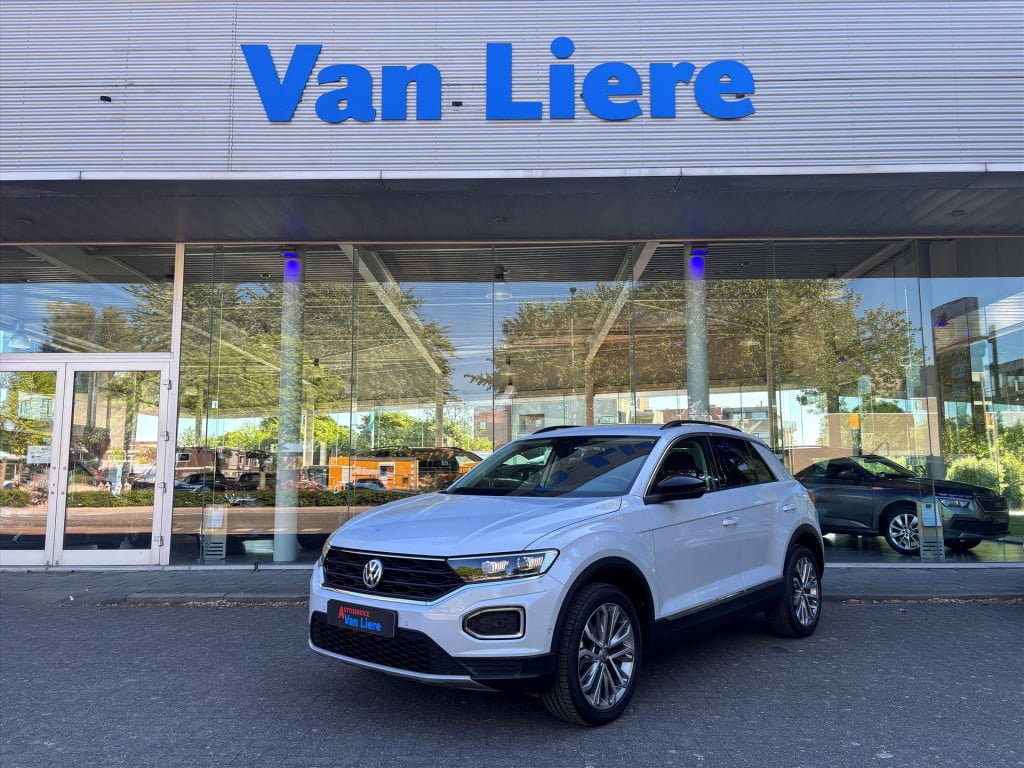Volkswagen T-roc 1.5 tsi 150pk 7-dsg iq-drive|adapt. cruise | virtual cockp