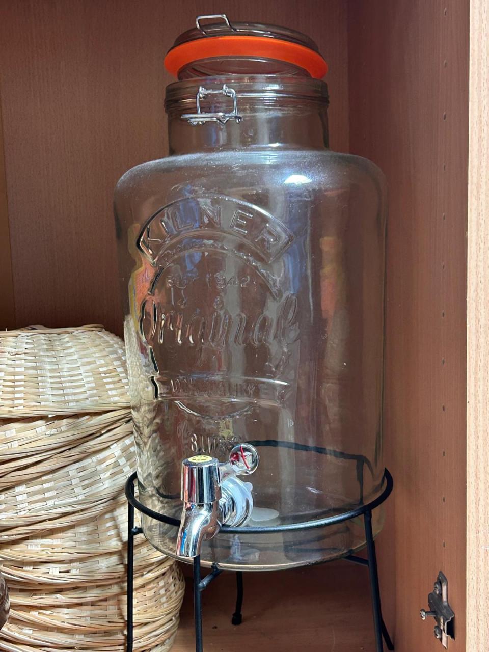 2 Kilner Originele Glazen Drankdispensers (8L) met Standaard! ✨