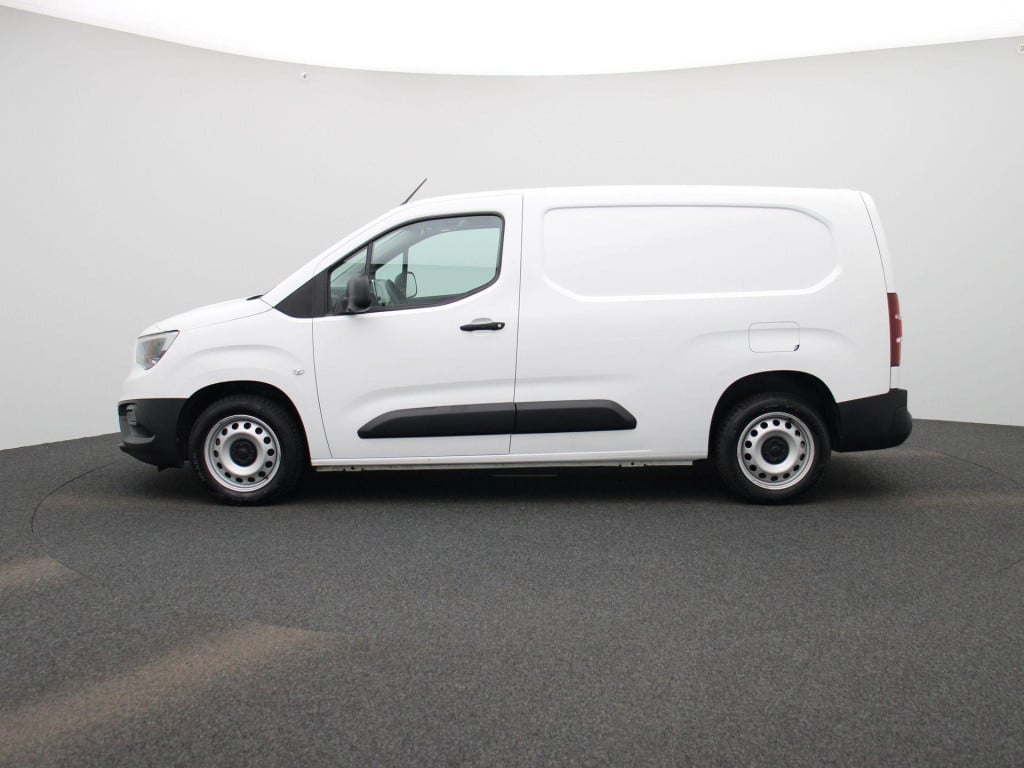 Opel Combo 1.5d l2h1 edition | trekhaak | airco | parkeersensoren | apple c