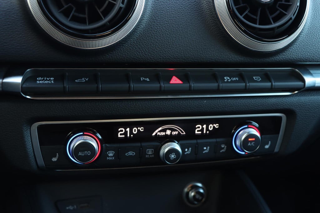 Audi A3 sportback 40 tfsi e-tron sport 204pk s-tronic