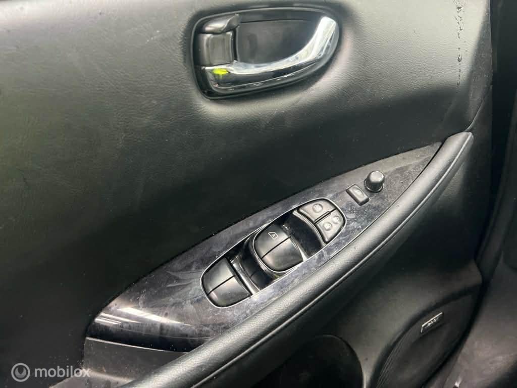 Nissan Leaf acenta 30 kwh