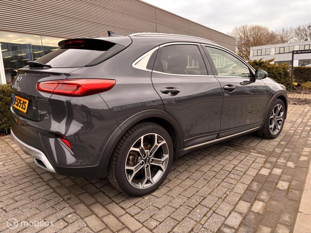 Kia Xceed 1.5 t-gdi mhev dynamic + line leer pano