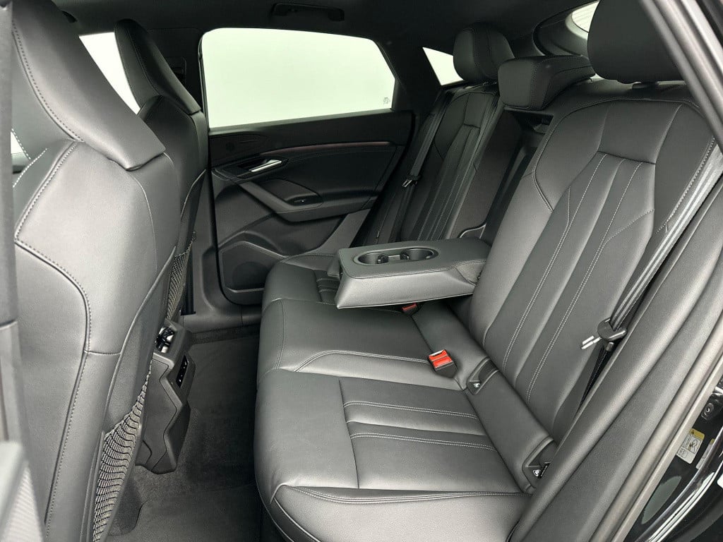 Audi Q6 E-tron sportback s edition e-tron perf 100kwh 225 kw / 306 pk sport