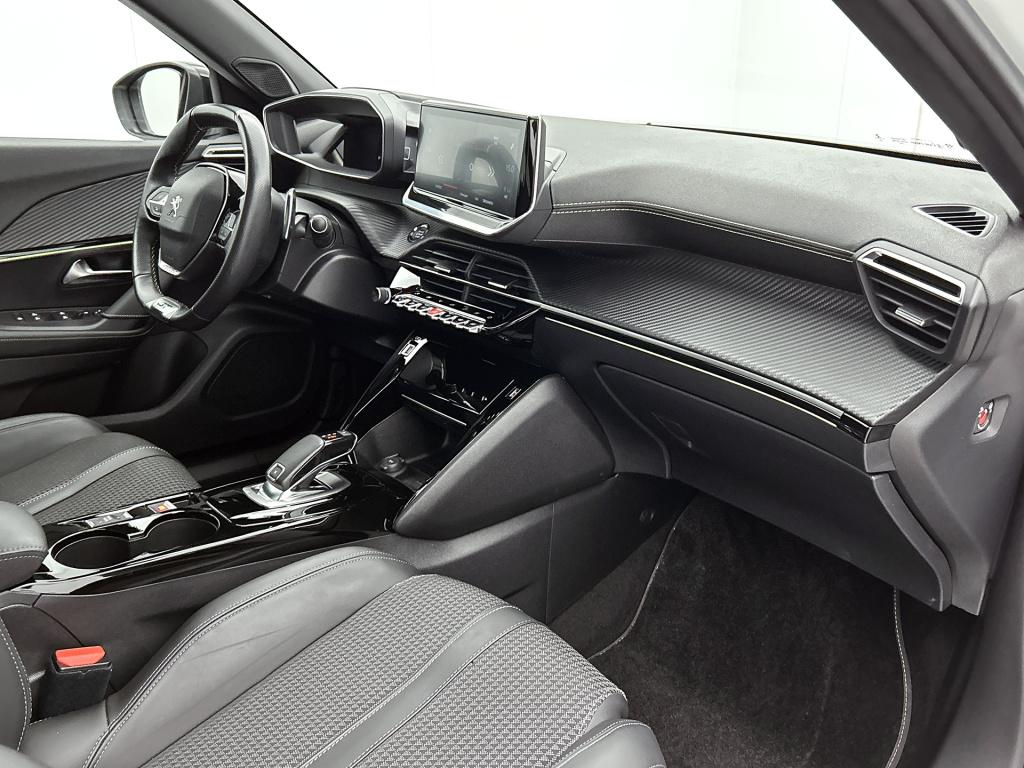 Peugeot 2008 130 pk automaat gt | rijklaar | panoramadak | achteruitrijcame