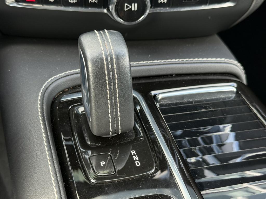 Volvo S60 t8 390pk recharge r-design| panodak| adap.cruise| trekhaak|camer