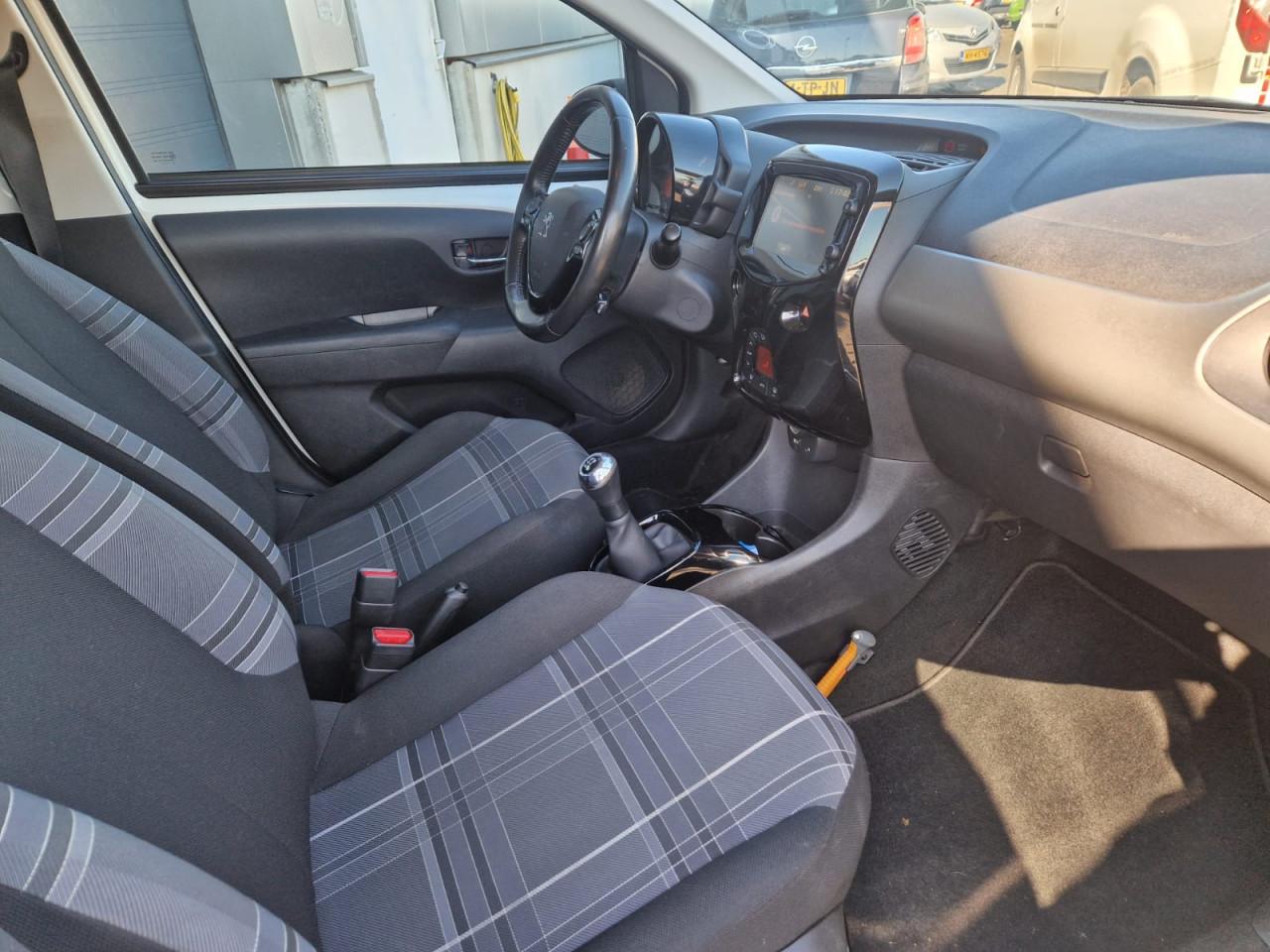 TE KOOP PEUGEOT 108 1.0 E-VTI ALLURE EURO 6