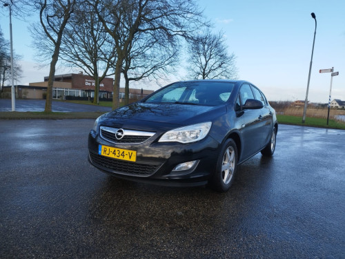 Opel Astra 1.4 Benzine Airco stoelverwarming APK