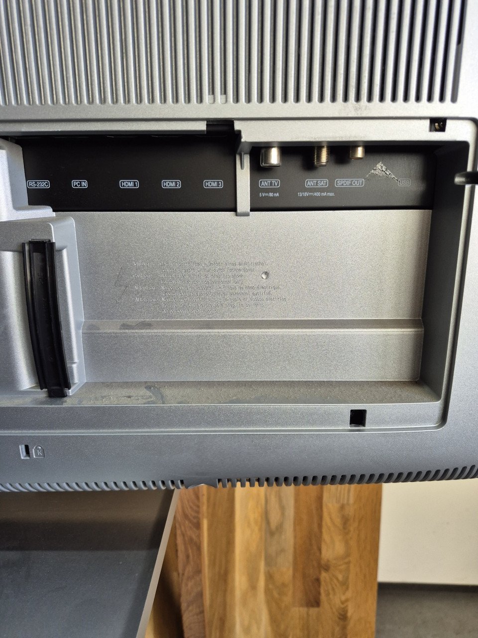 TV Loewe ART 40