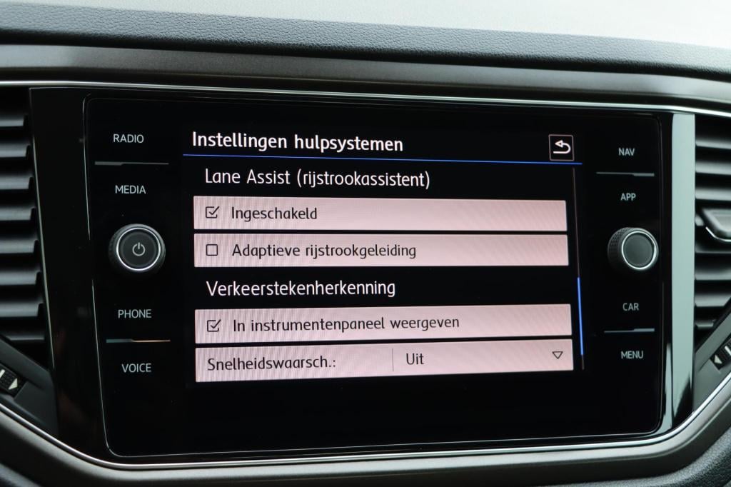 Volkswagen T-roc 1.5 tsi style dsg7 150pk