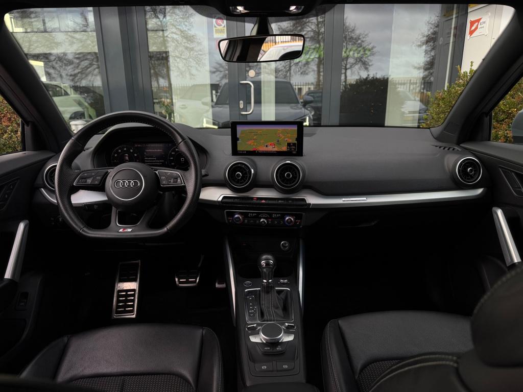 Audi Q2 35 tfsi s-line * virtual cockpit * keyless * matrix led