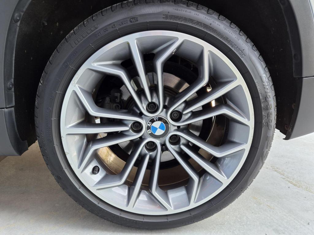 BMW X1 sdrive18i executive