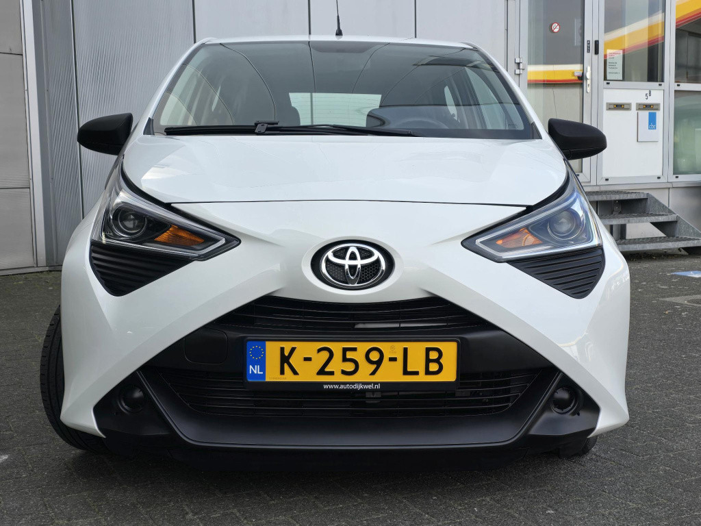 Toyota Aygo 1.0 vvt-i x-fun