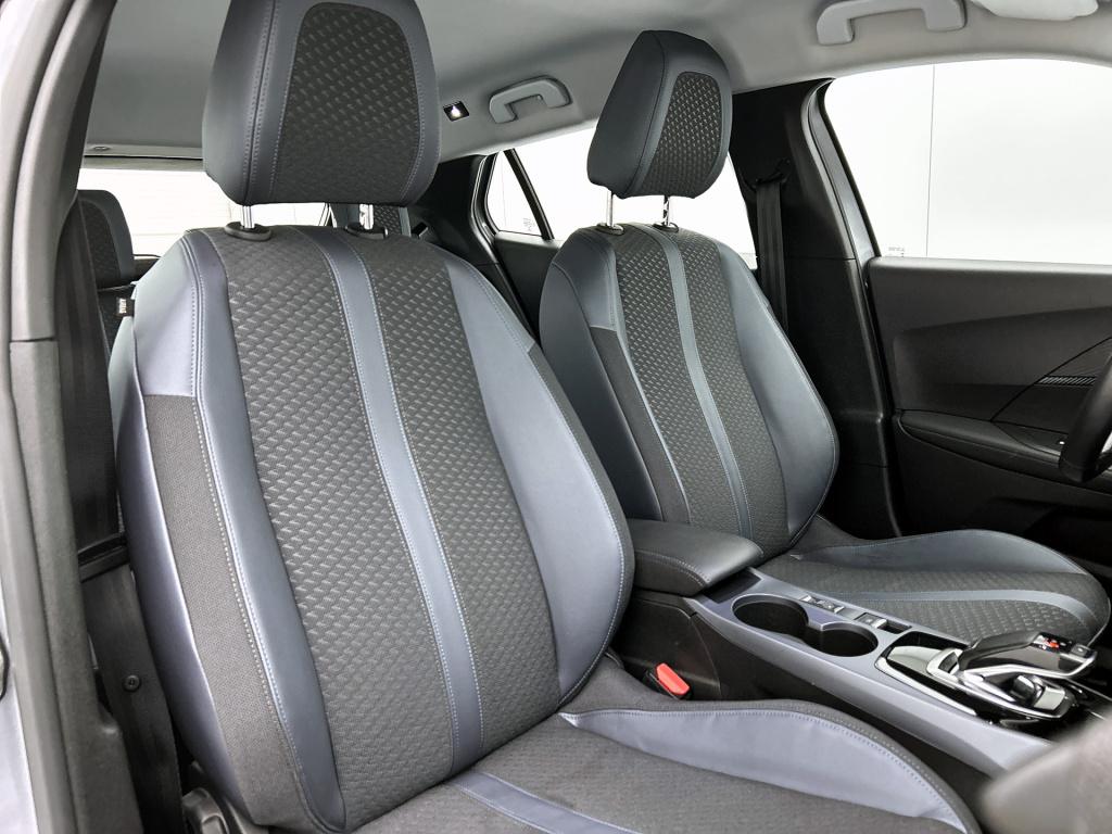 Peugeot 2008 130 pk automaat allure | afneembare trekhaak | achteruitrijcam