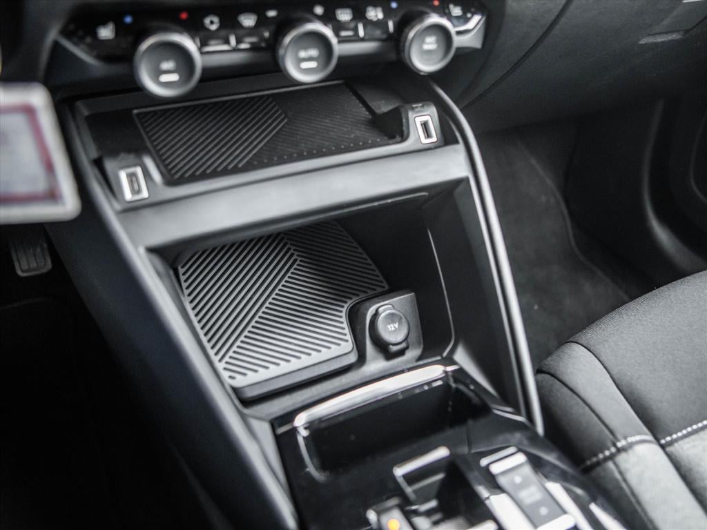 Citroen C4 1.2 puretech 130pk feel automaat | stoelverwarming | navigatie |