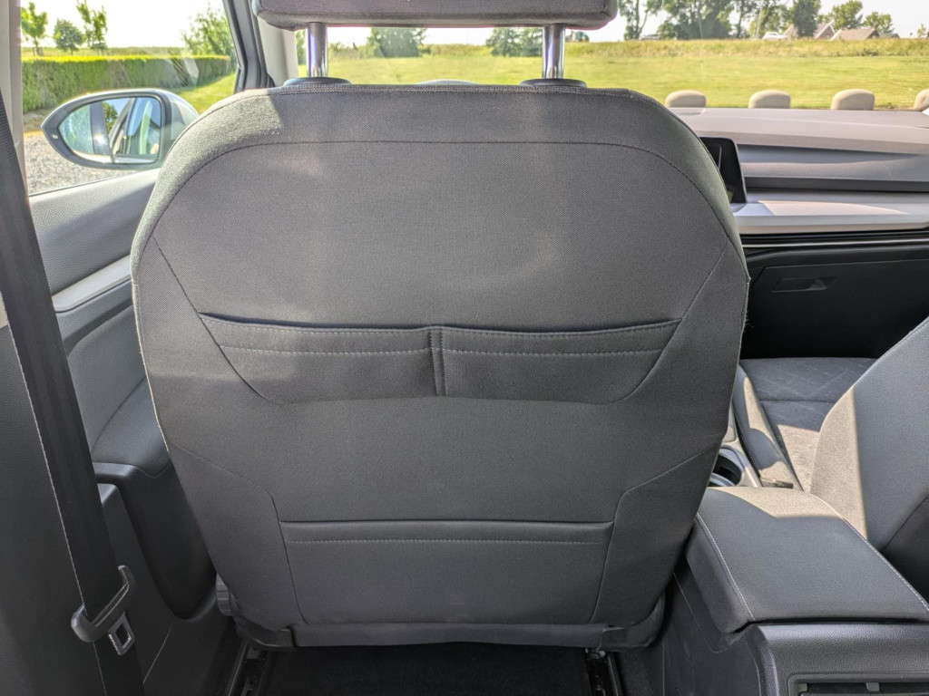 Volkswagen Golf 1.0 tsi life business | trekhaak | camera | carplay | acc |