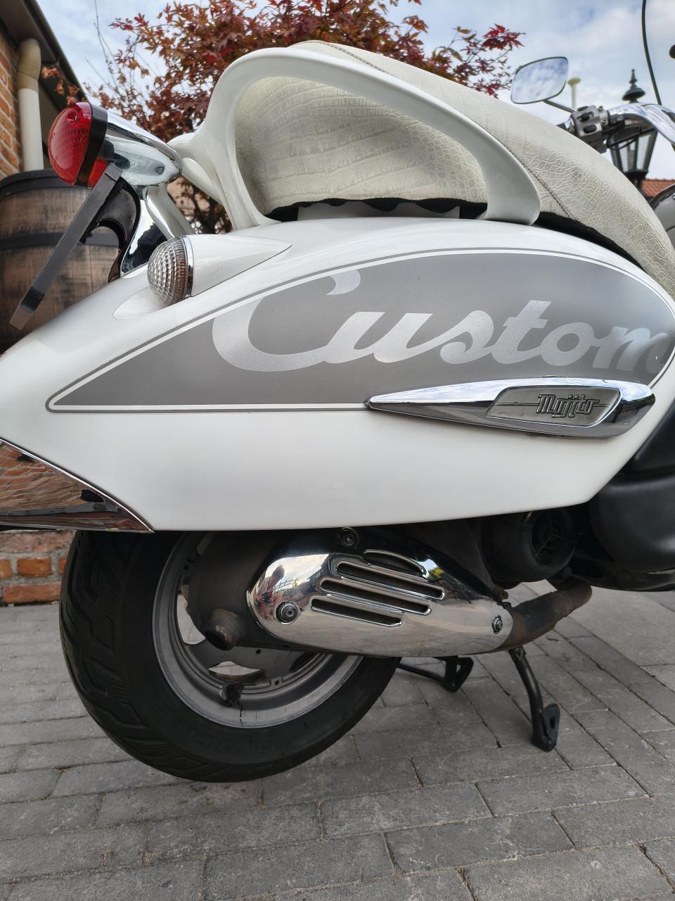 Aprilla mojito retro scooter