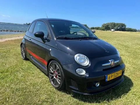 Auto Fiat 500 Abarth