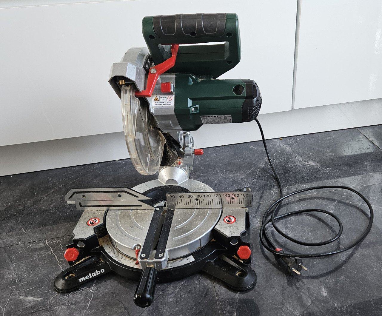 Metabo KS 216 M Lasercut Afkortzaag – 216 mm