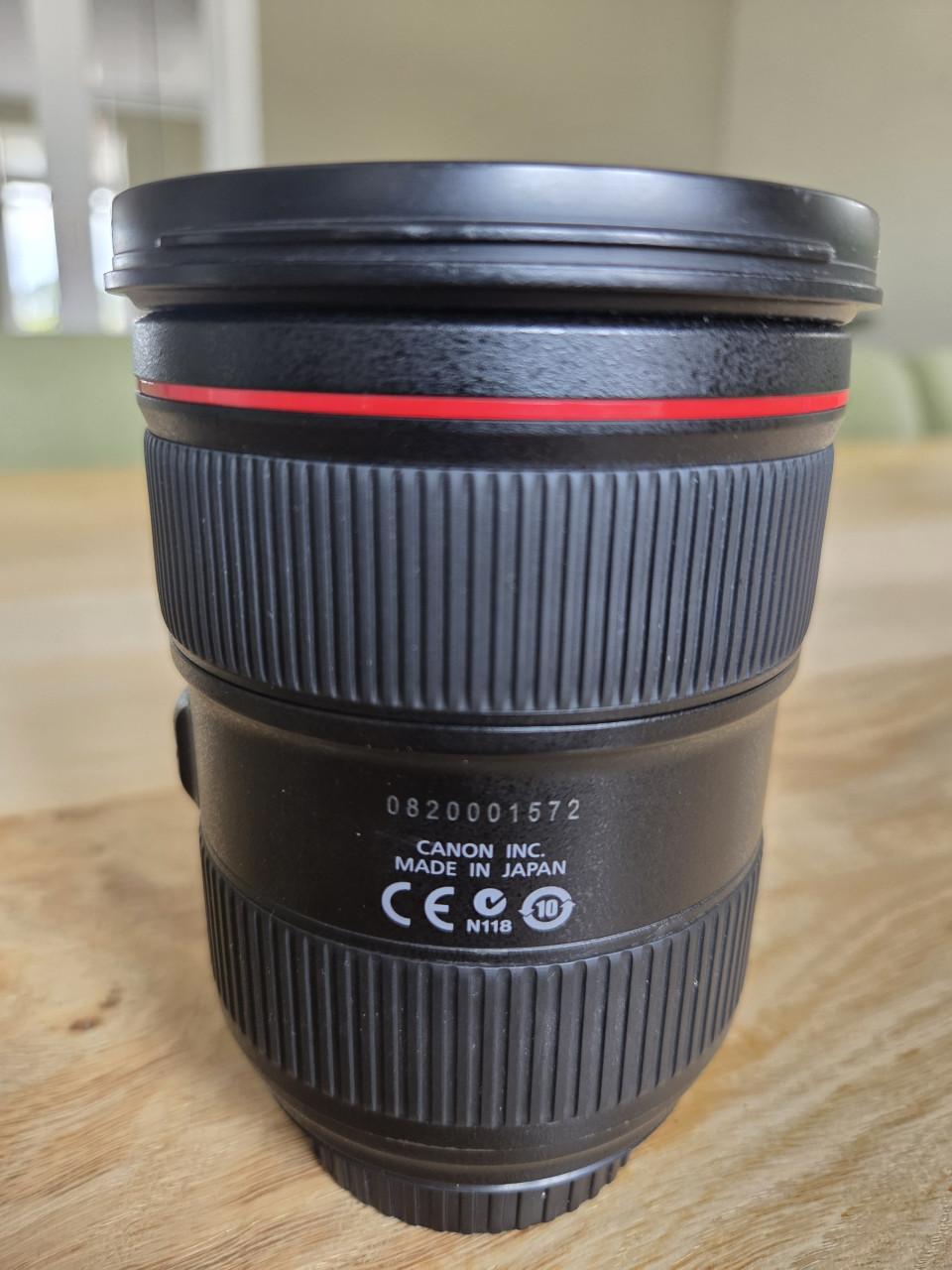 Canon EF 24-70mm f/2.8L II USM Lens
