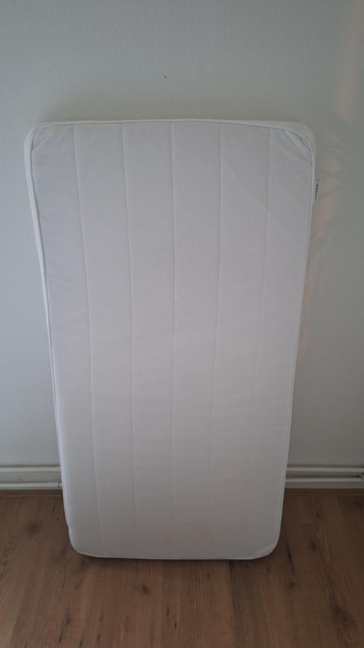 Ledikant matras ikea vyssa
