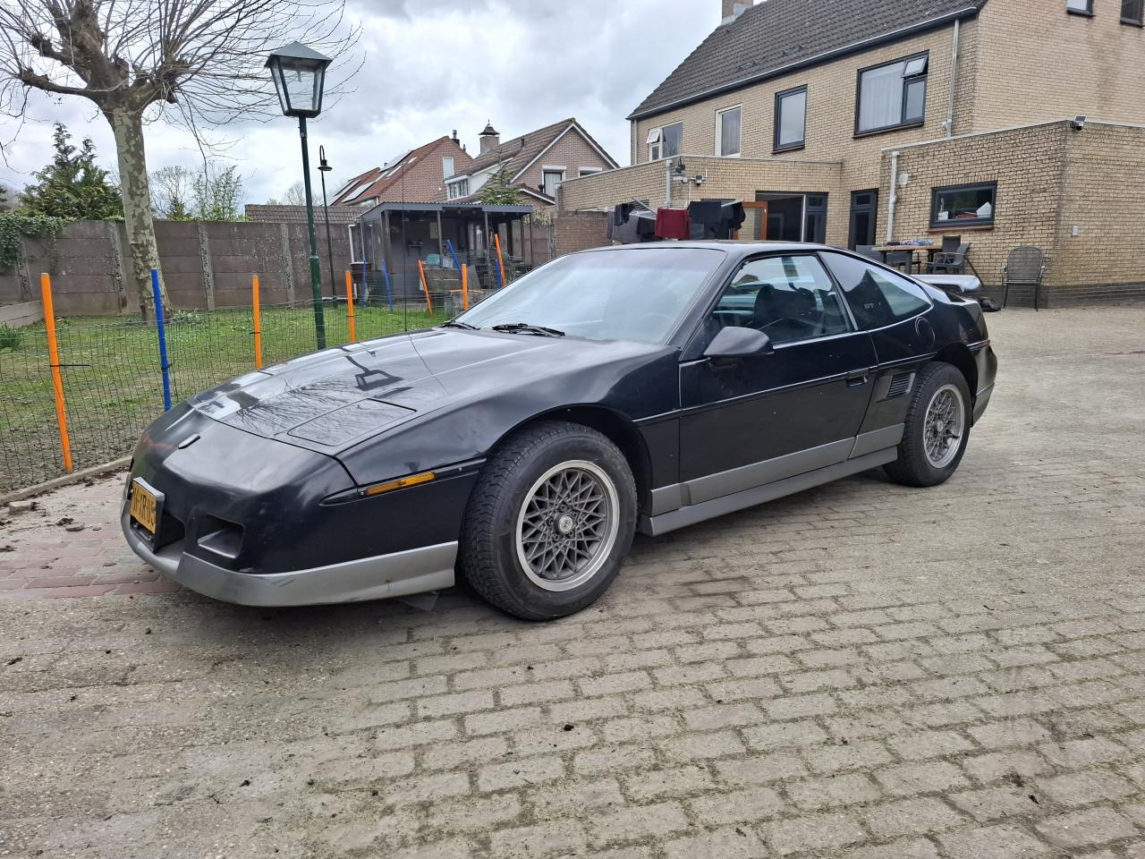 Pontiac Fiero GT K6