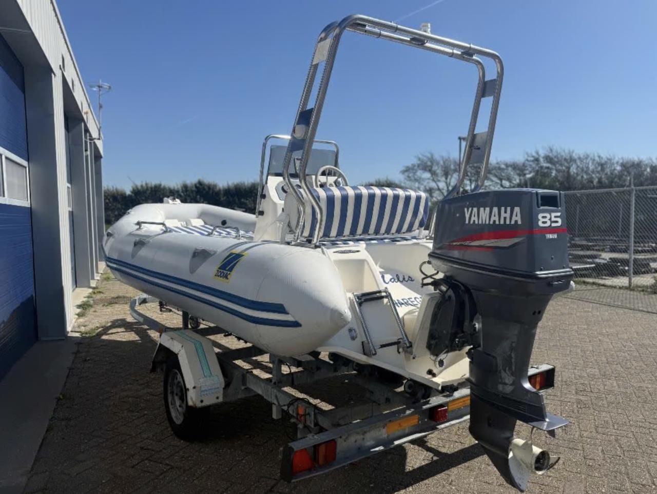Zodiac Medline 470 met 85pk Yamaha.