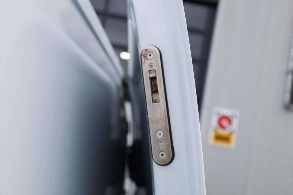 Ford Transit Custom 320 2.0 tdci l2h1 trend inrichting sortimo i ac i cr.co