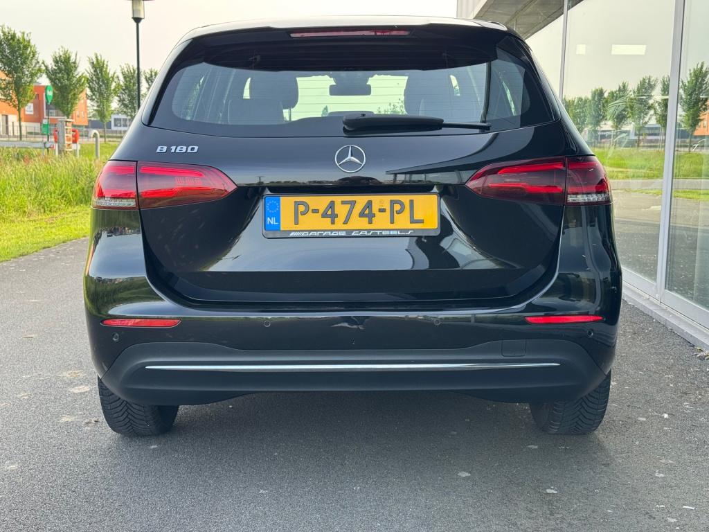 Mercedes-Benz B-Klasse 180 business solution style automaat , wegklapbare t