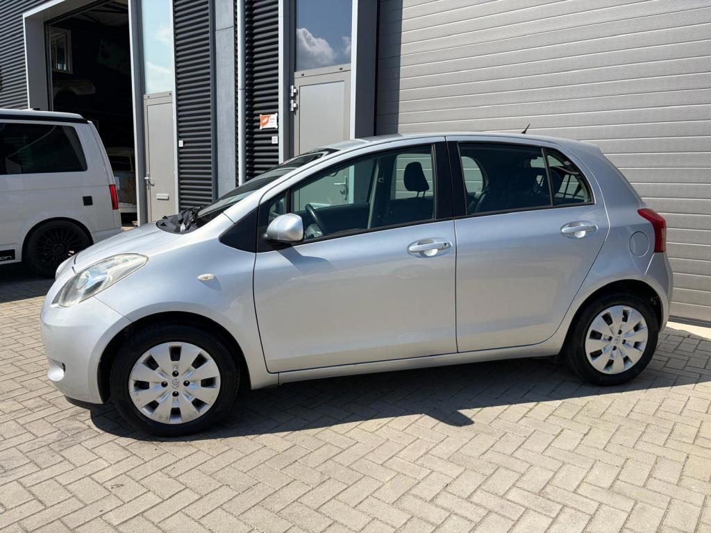 Toyota Yaris 1.3 vvti sol mmt/120.000 nap/airco/automaat/