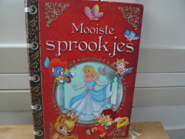 4 NIEUWE KINDERBOEKEN