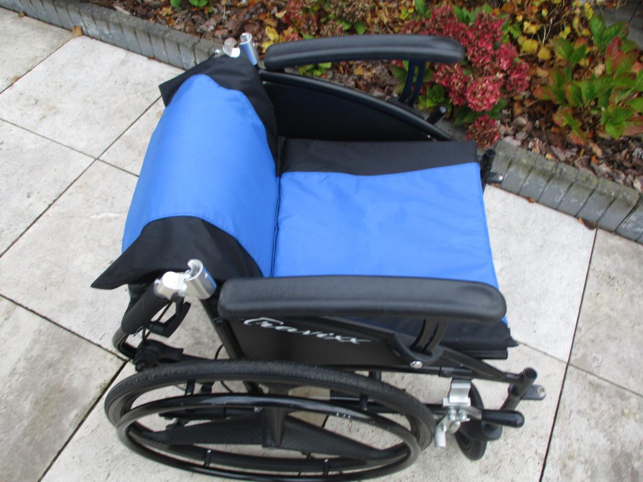 Nieuw Travixx de Luxe Comfort opvouwbare lichtgewicht rolstoel