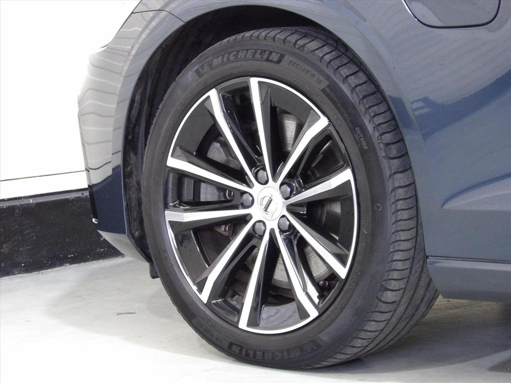 Volvo V60 t6 twin engine 398pk awd aut plus dark