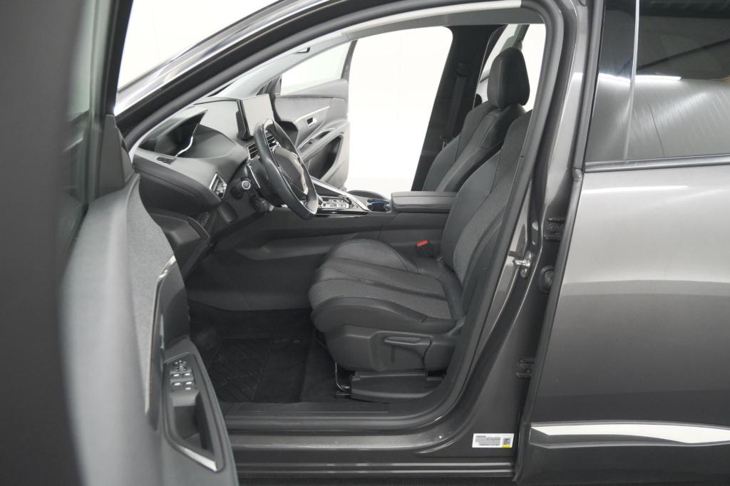 Peugeot 3008 puretech 130 eat8 allure | camera | adaptieve cruise control |