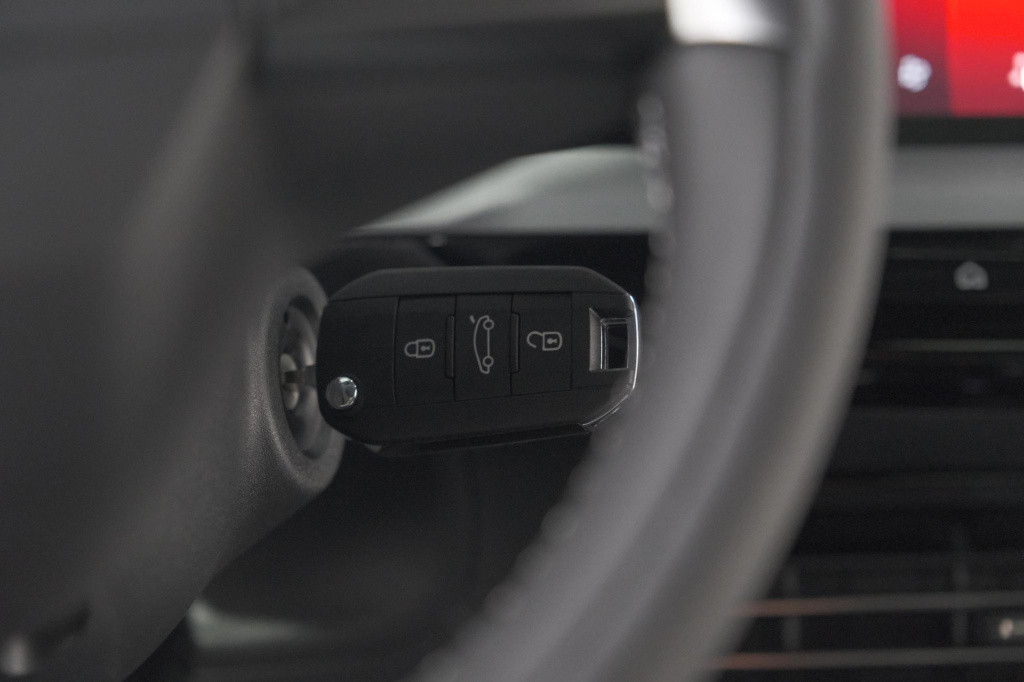 Opel Mokka turbo 130 at8 gs | nieuw model | camera | massagefunctie | apple