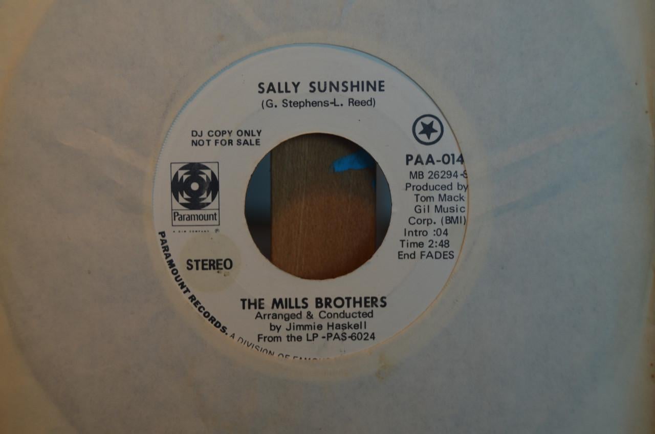 Bijzondere singles The Mills Brothers (Sample copies e.d.) (1)