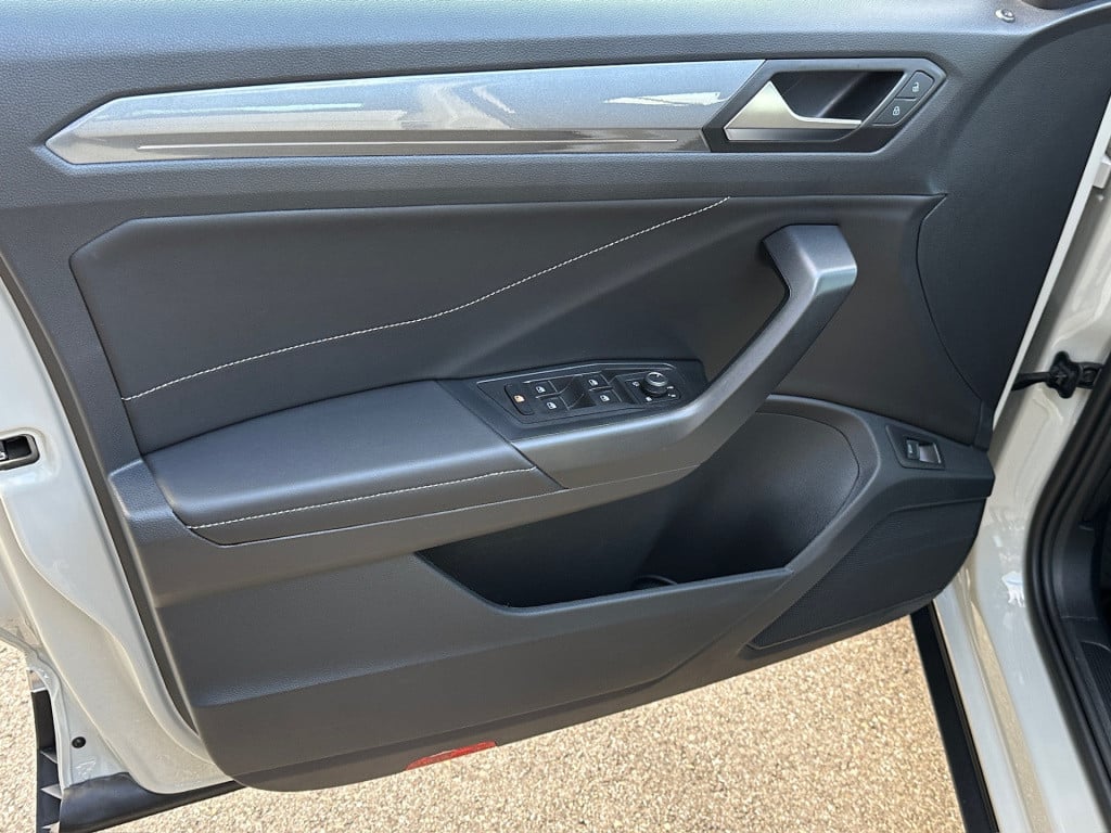 Volkswagen T-roc 1.5 tsi 150pk dsg style carplay | camera | keyless | elek.