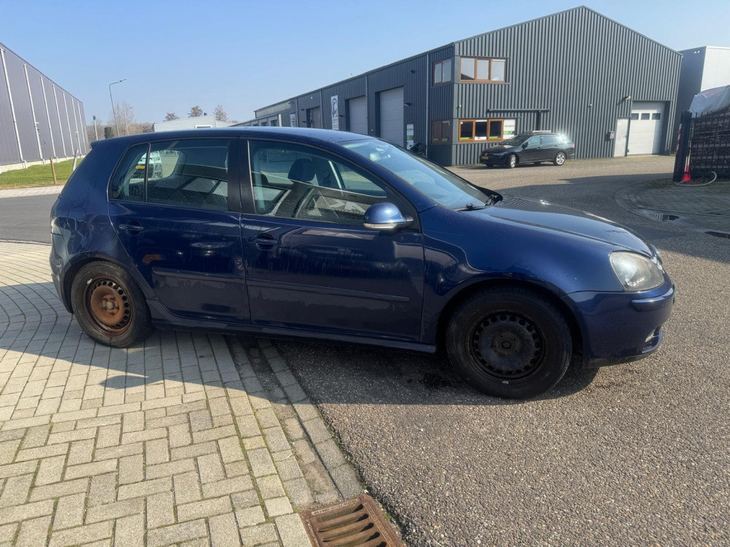 Volkswagen Golf 1.6 fsi trendline/inruilkoopje/export/handel/read text!/gea