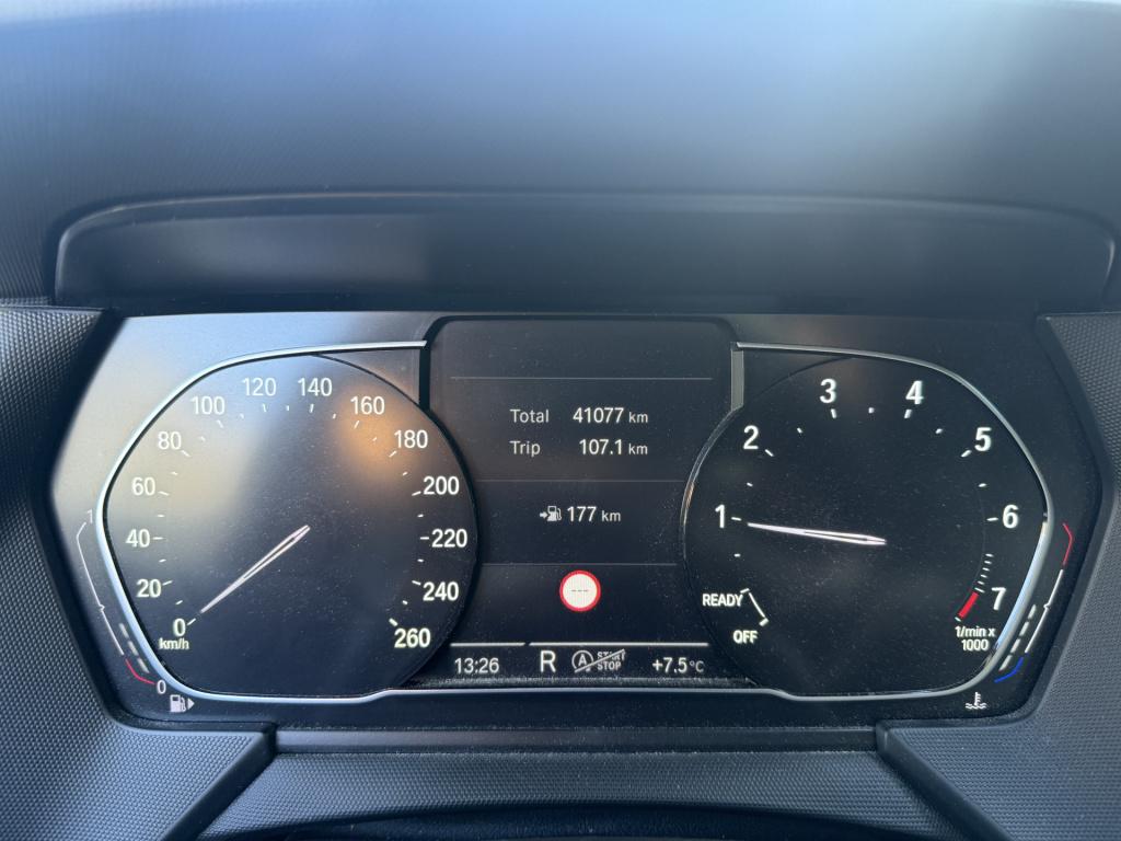 BMW 1 Serie 118i 140pk automaat high executive sportline 5-drs