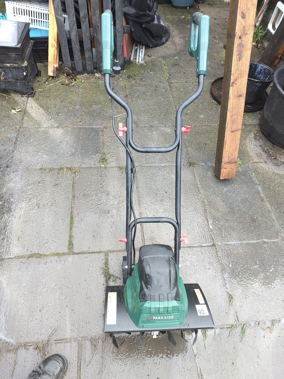 Handige wendbare elektrische grondfrees