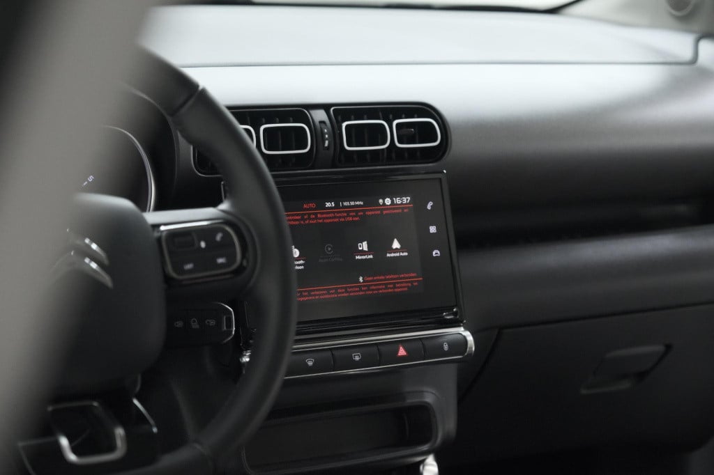 Citroen C3 Aircross puretech 130 eat6 max | parkeersensoren | stoelverwarmi